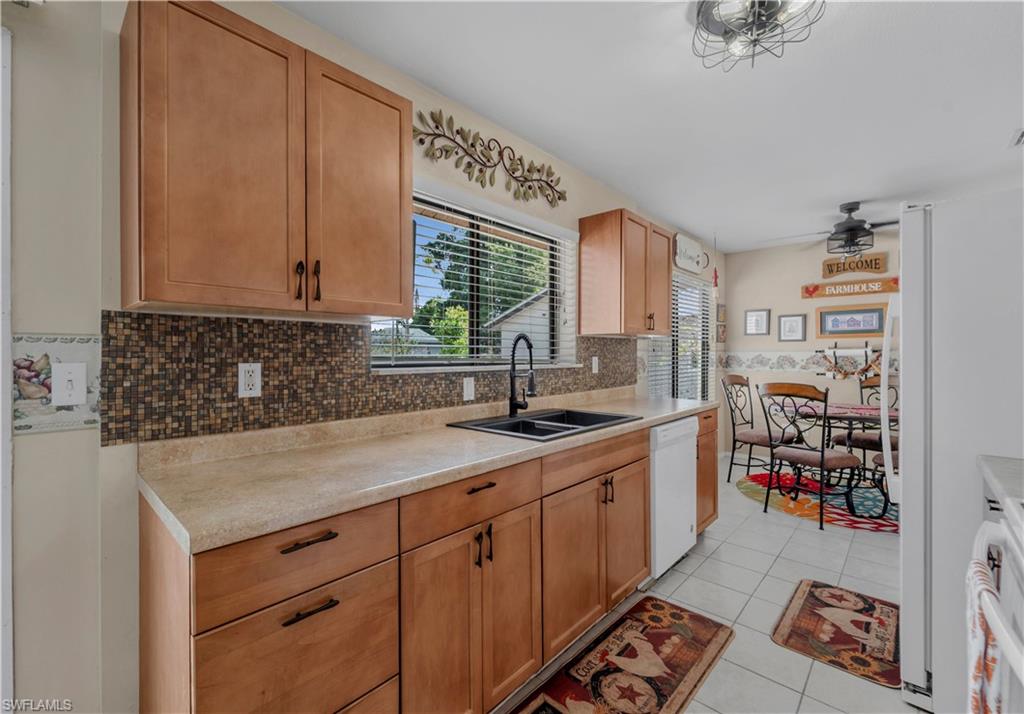 HOLIDAY PARK - Residential