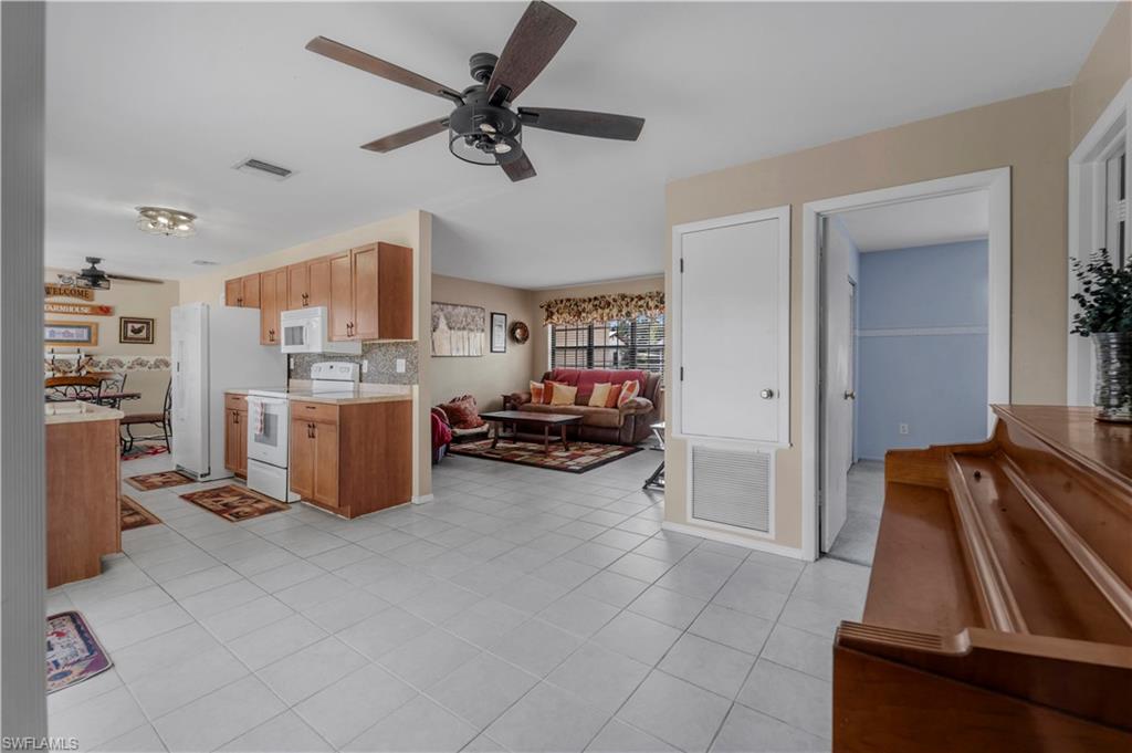 HOLIDAY PARK - Residential