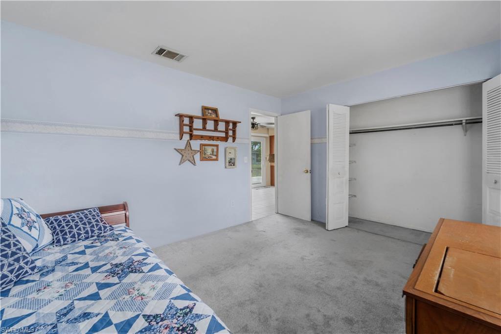 HOLIDAY PARK - Residential