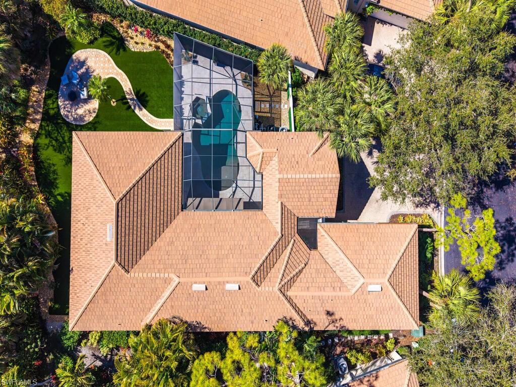 COTTAGES AT PELICAN LANDING - Residential