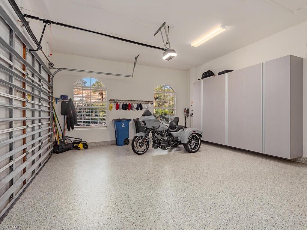 COTTAGES AT PELICAN LANDING - Residential