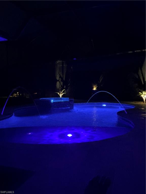 COTTAGES AT PELICAN LANDING - Residential