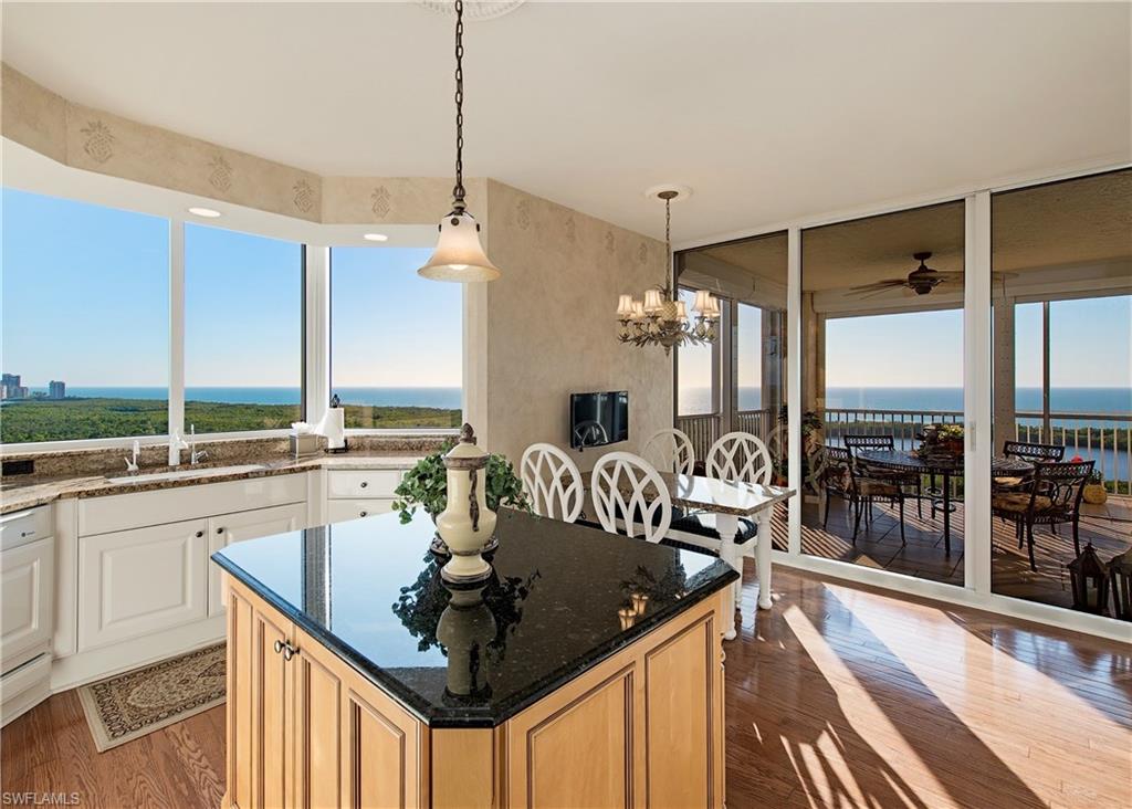 CAP FERRAT - Residential