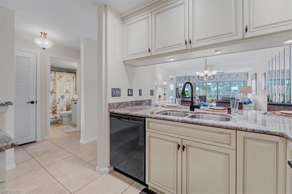 GULLWING CONDO - Residential