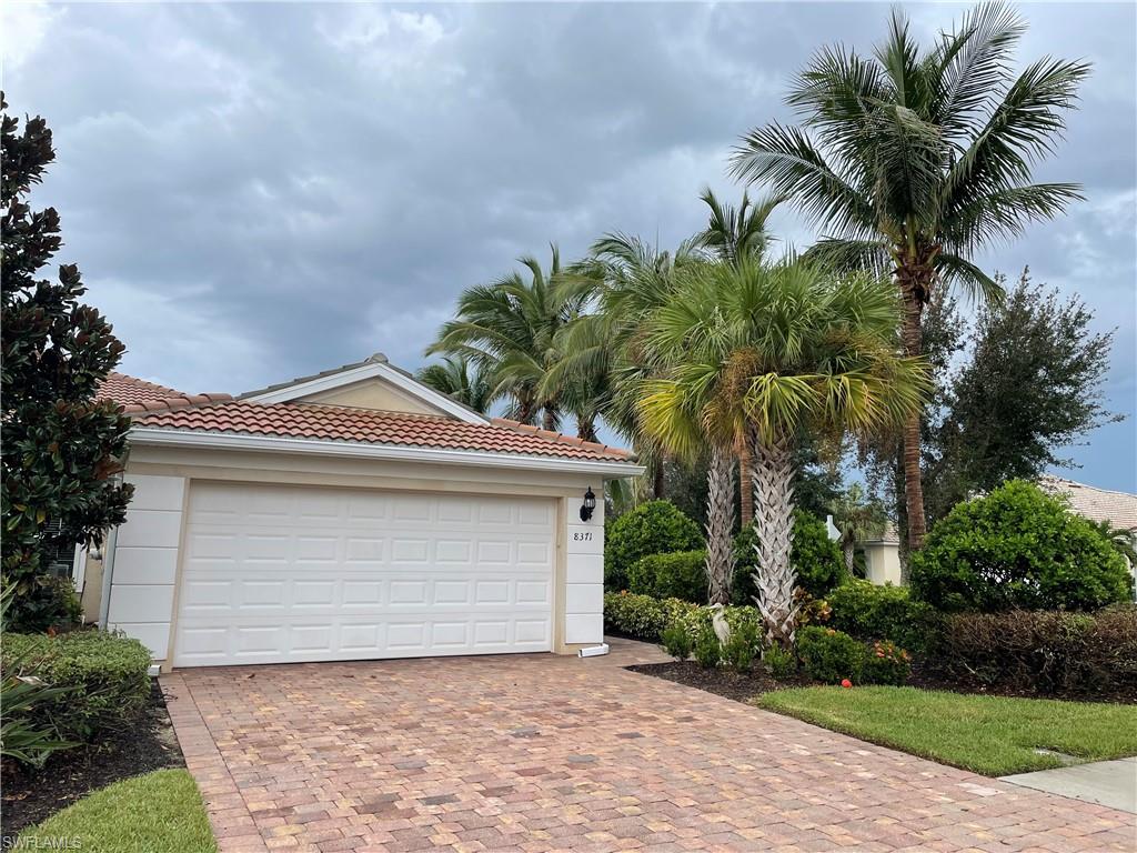 VERONA WALK - Residential