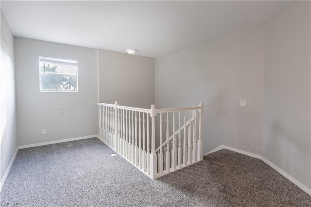 CORAL LAKES - Residential