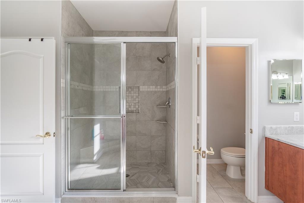 CORAL LAKES - Residential