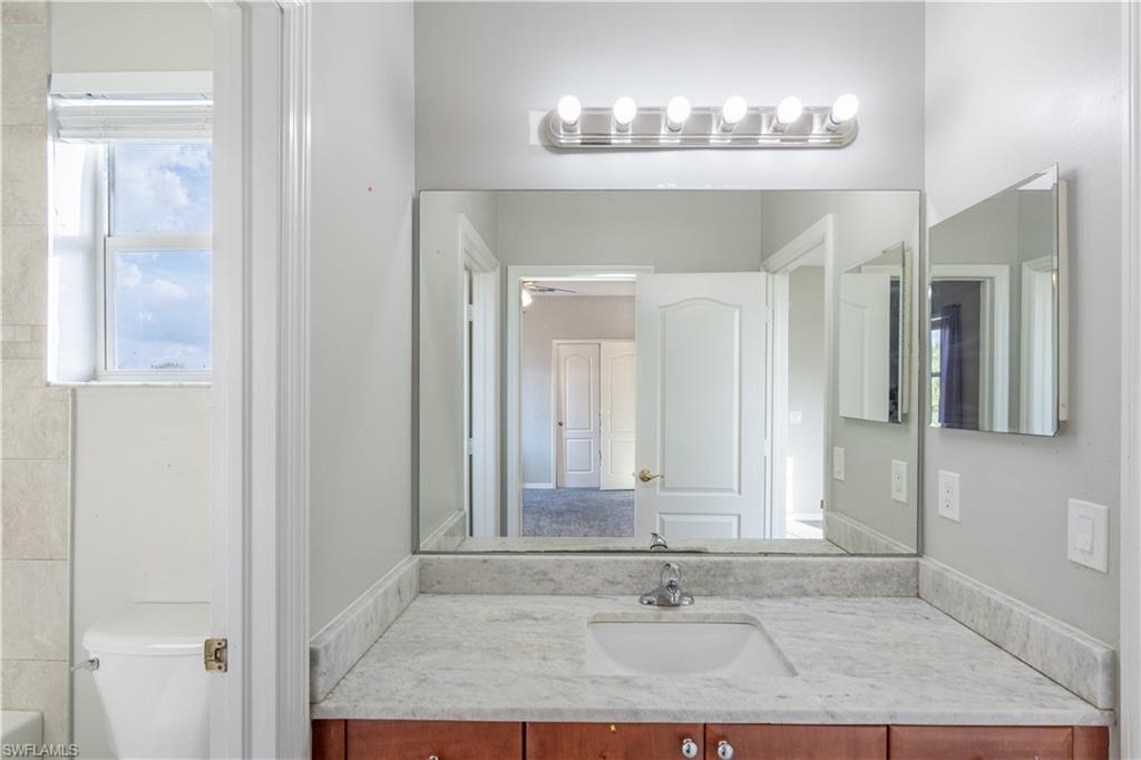 CORAL LAKES - Residential