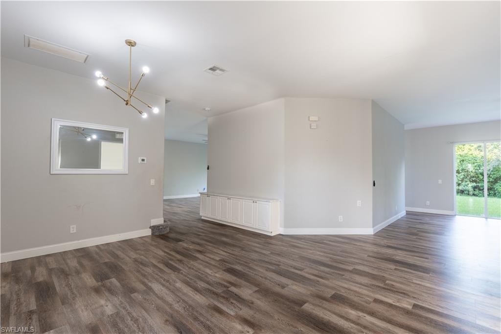 CORAL LAKES - Residential