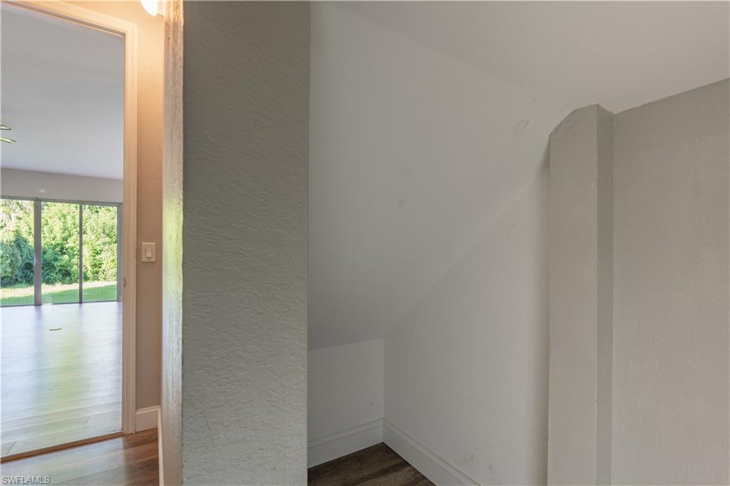 CORAL LAKES - Residential