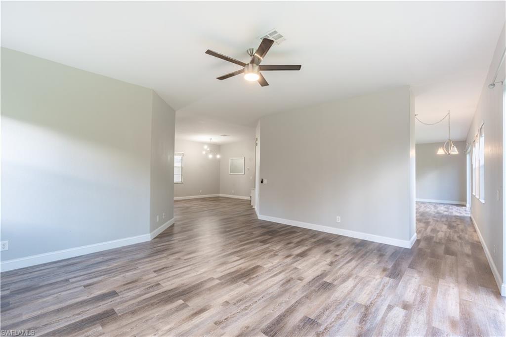 CORAL LAKES - Residential