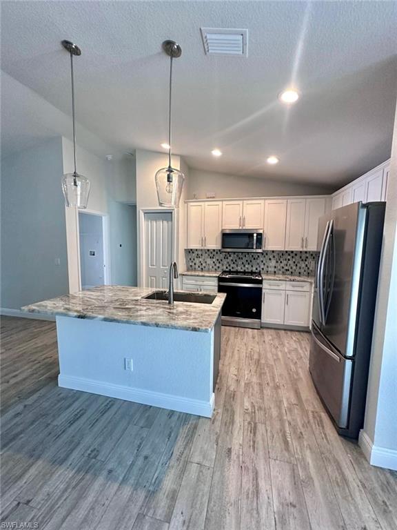 PORT CHARLOTTE - Residential Lease