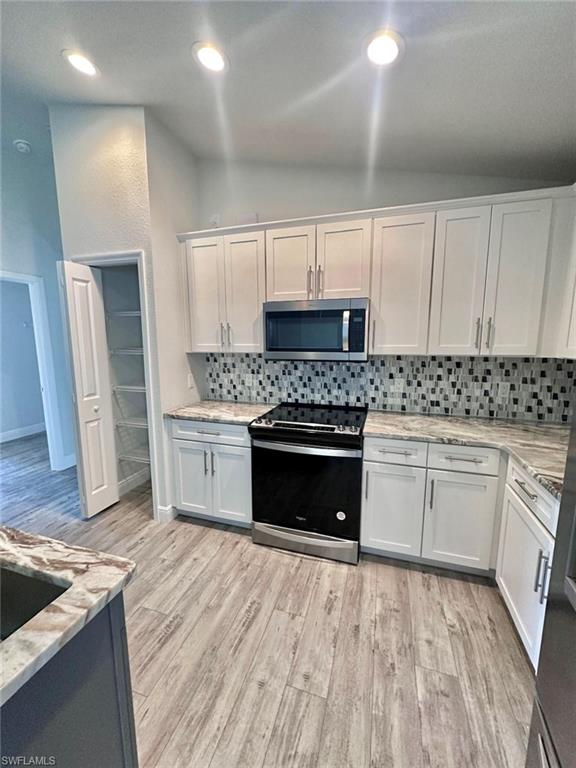 PORT CHARLOTTE - Residential Lease