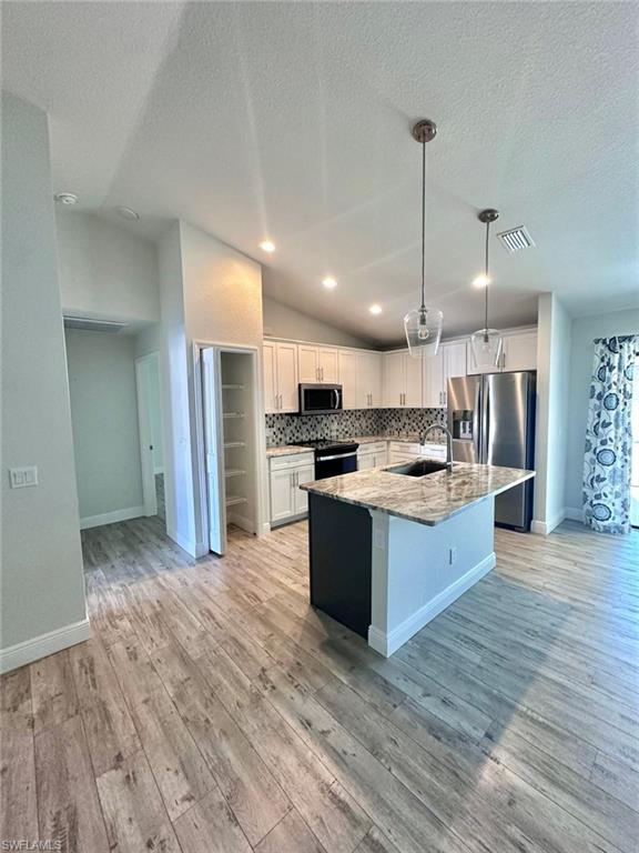 PORT CHARLOTTE - Residential Lease