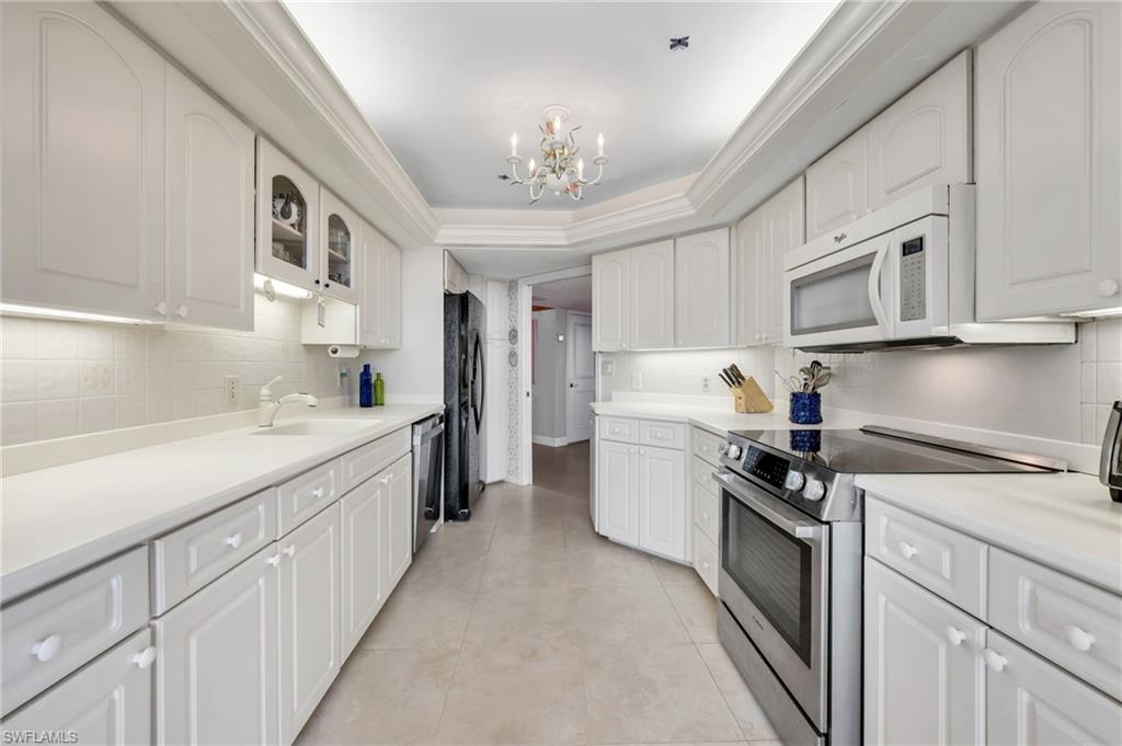 MERIDIAN CLUB - Residential