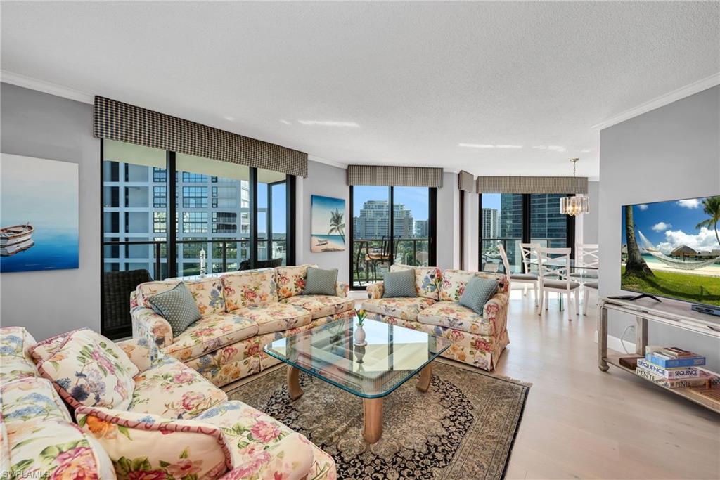 MERIDIAN CLUB - Residential