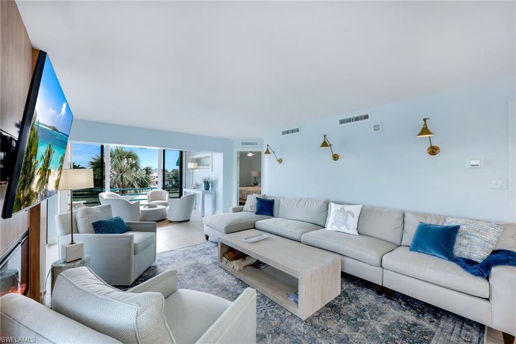 305 Park Shore DR 2-234