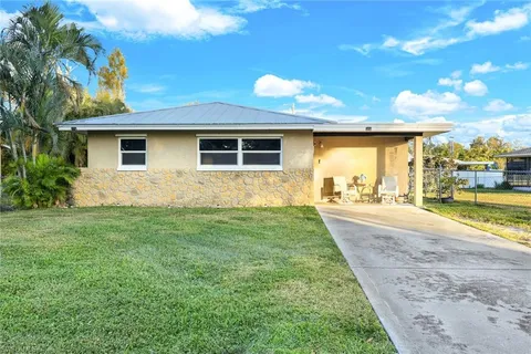 2326 Lotus Rd, Fort Myers, FL 33905 - MLS#: 224099379