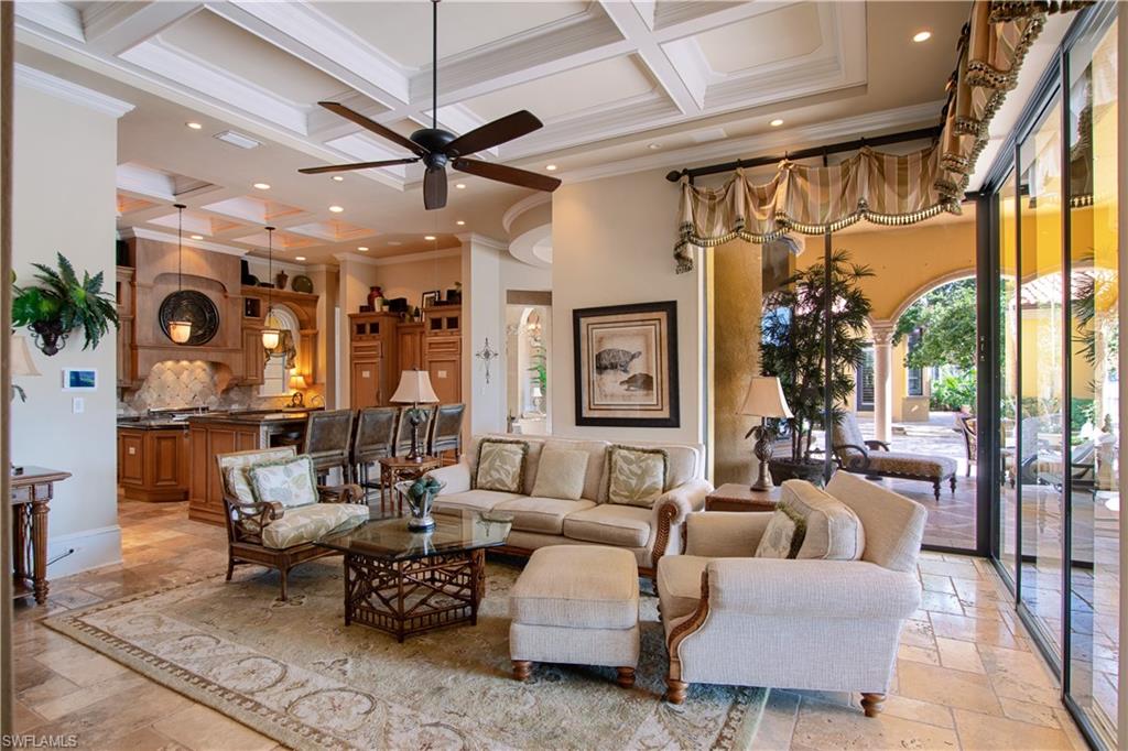 ESCADA AT TIBURON - Residential