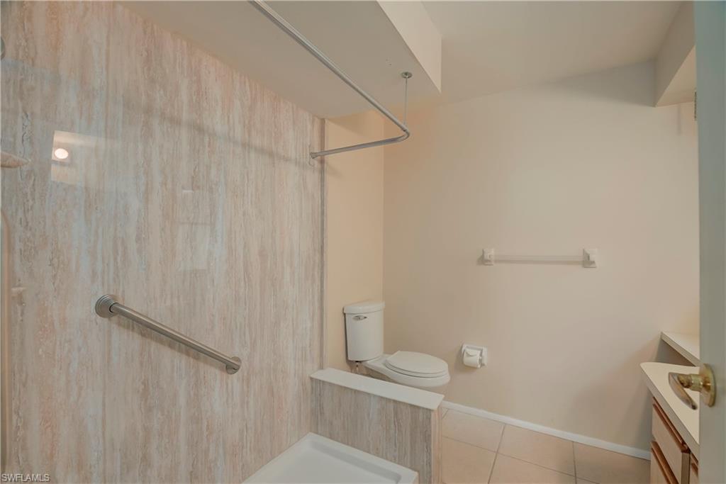 FORT MYERS SHORES - Residential