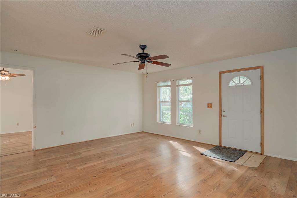 FORT MYERS SHORES - Residential