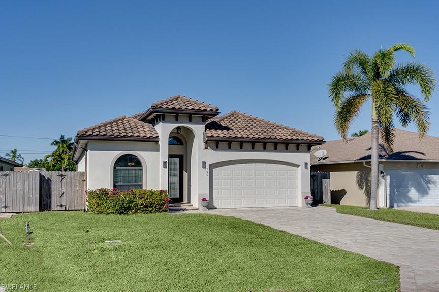 NAPLES PARK - Residential