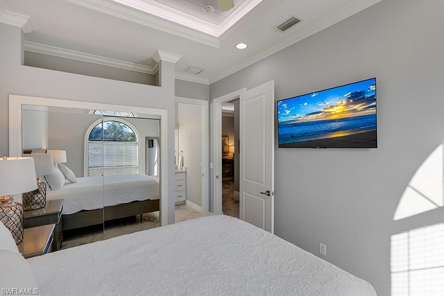 NAPLES PARK - Residential