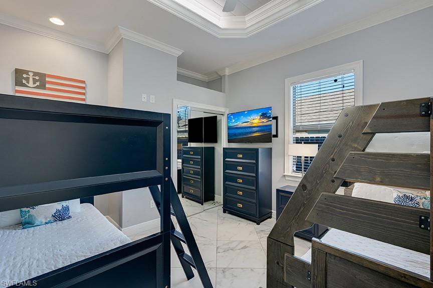 NAPLES PARK - Residential