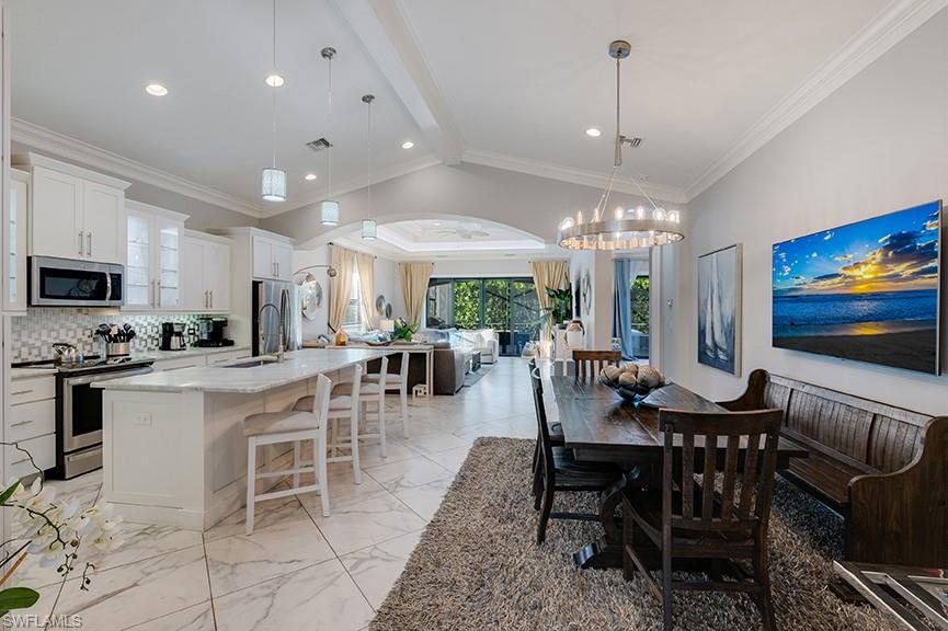 NAPLES PARK - Residential