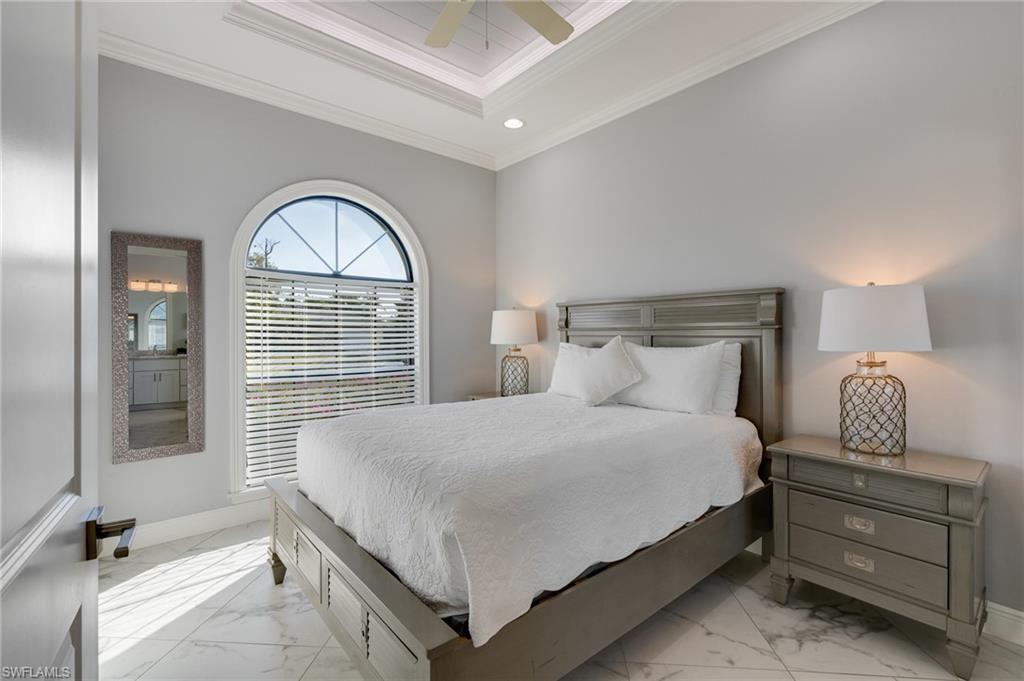 NAPLES PARK - Residential