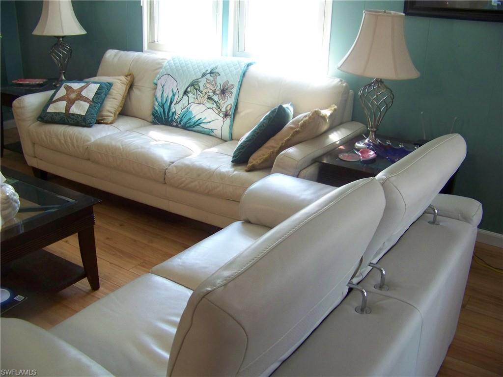 BURNT STORE COLONY - Residential