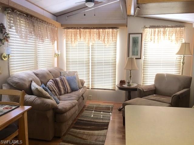 RIVERWOODS PLANTATION - Residential