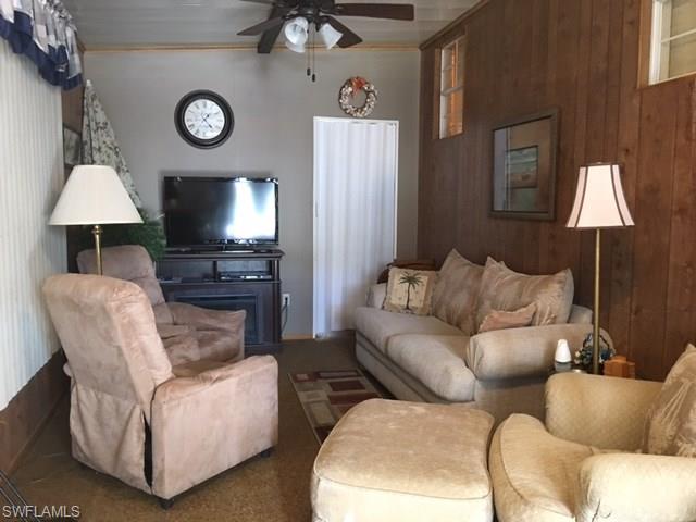 RIVERWOODS PLANTATION - Residential