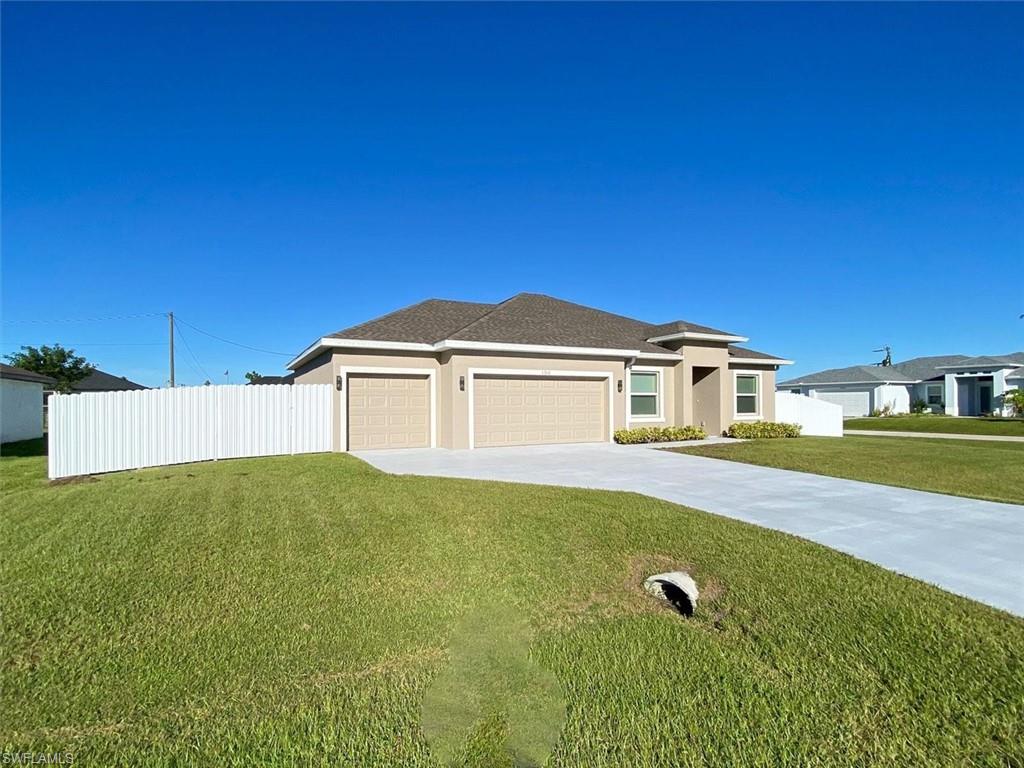 CAPE CORAL - Residential