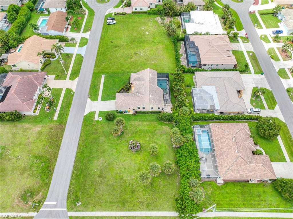 MARCO ISLAND - Residential