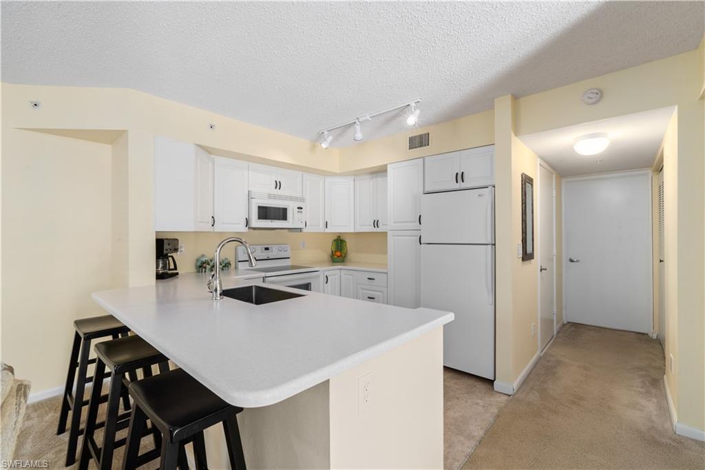 THE ENCLAVE AT NAPLES - Residential