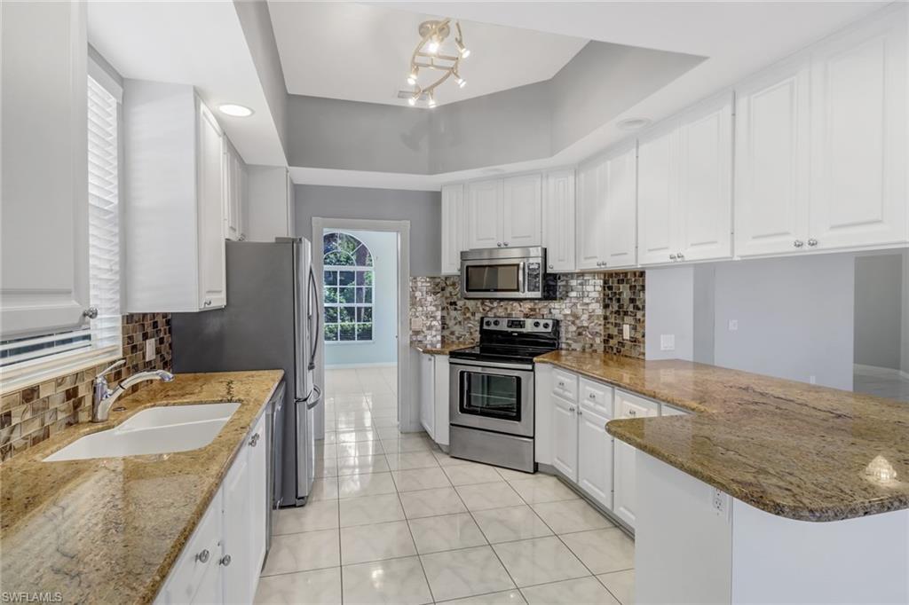 VILLAGE WALK - Residential