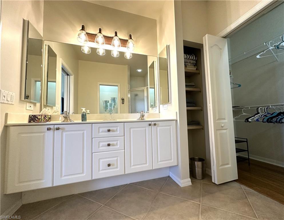 COLONIAL LINKS - Residential Lease