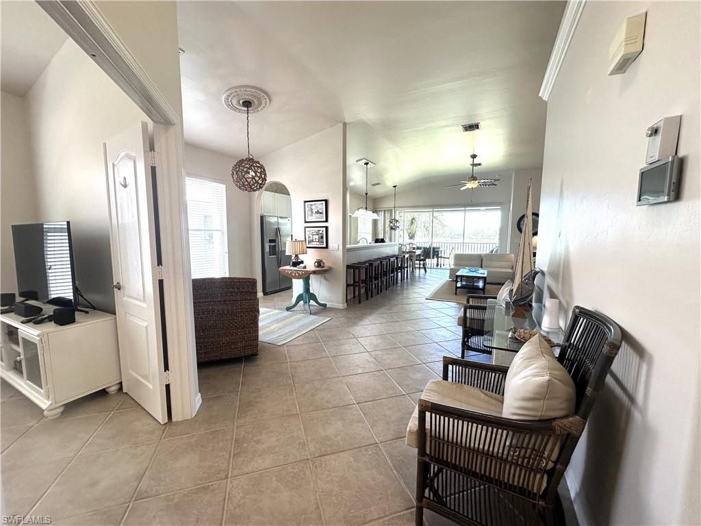 COLONIAL LINKS - Residential Lease