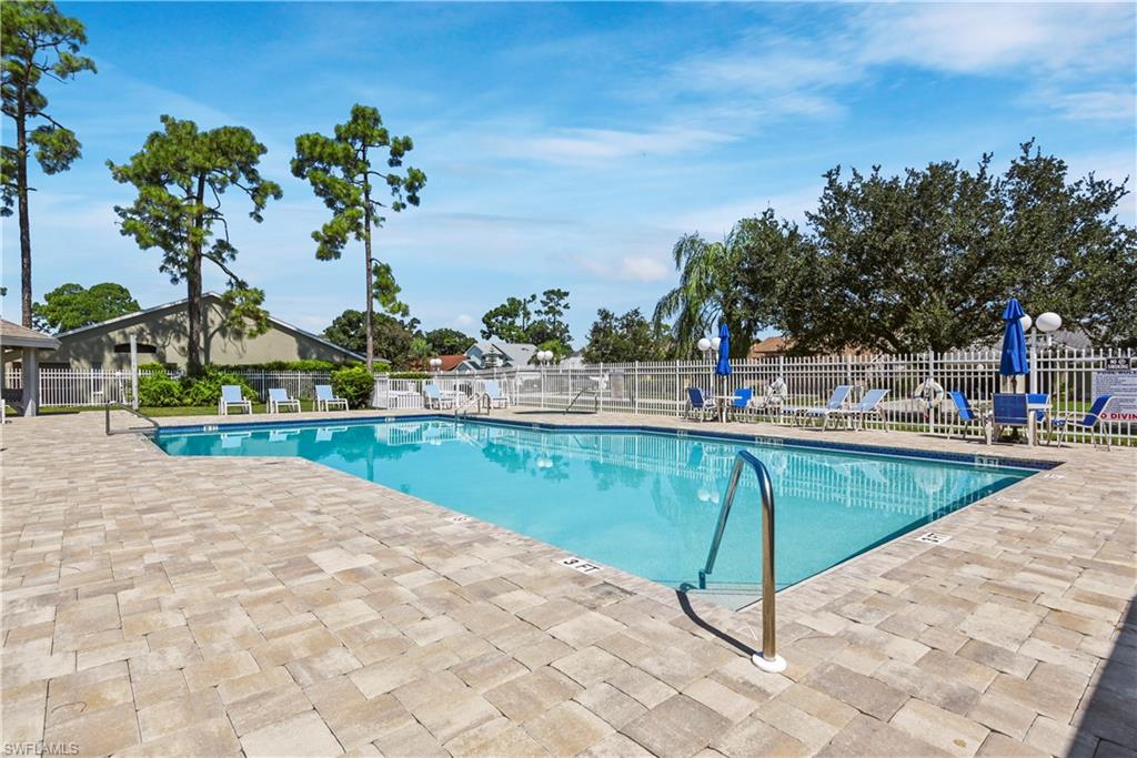 ISLANDS AT THREE OAKS - Residential