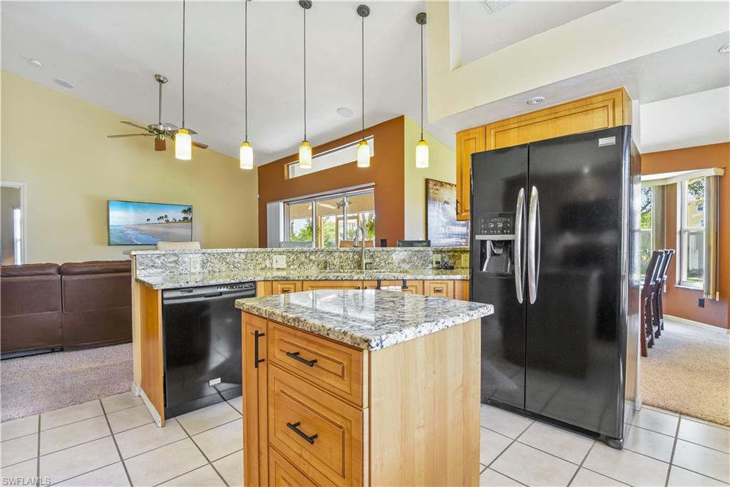 ISLANDS AT THREE OAKS - Residential