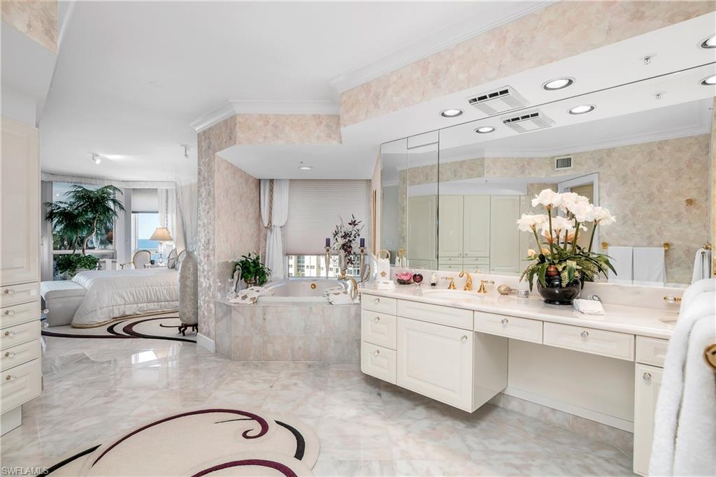 BRITTANY - Residential