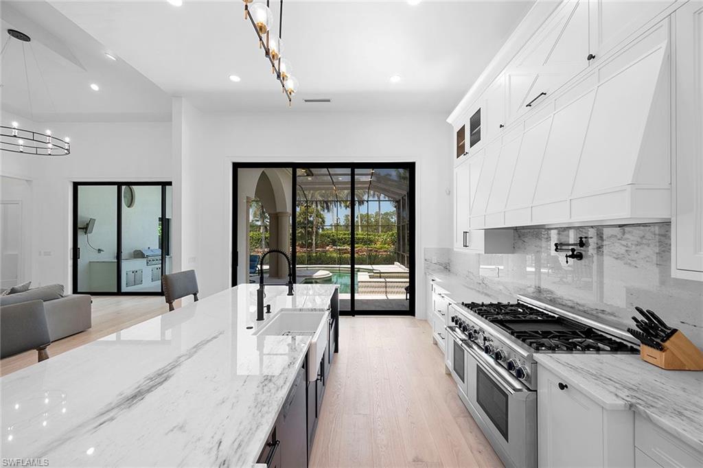 NORMAN ESTATES AT TIBURON - Residential