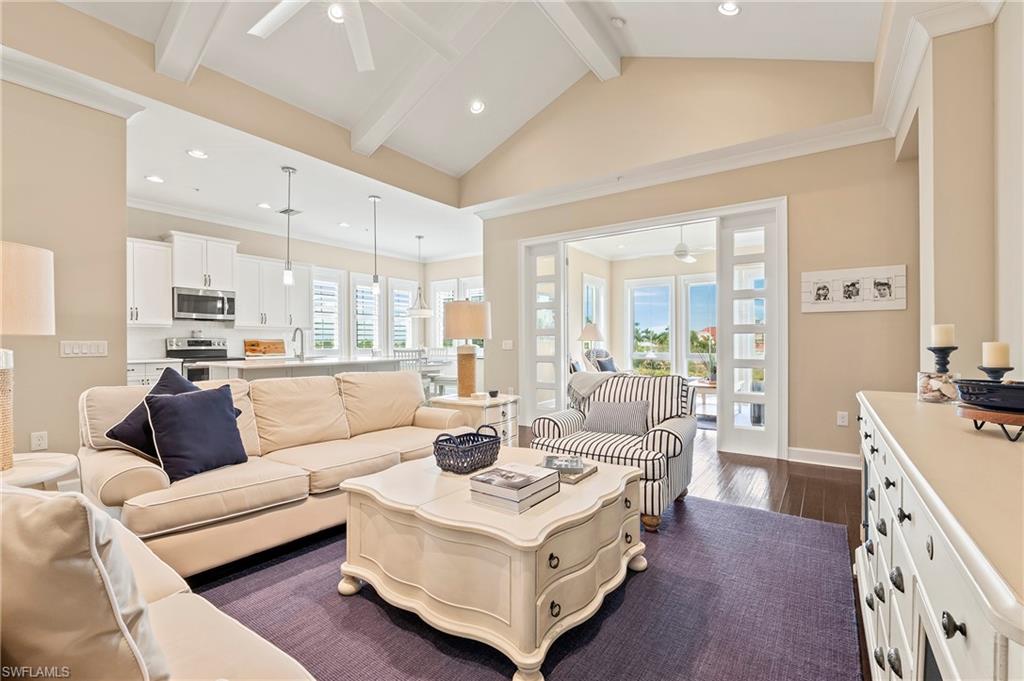 6553 Dominica DR 202