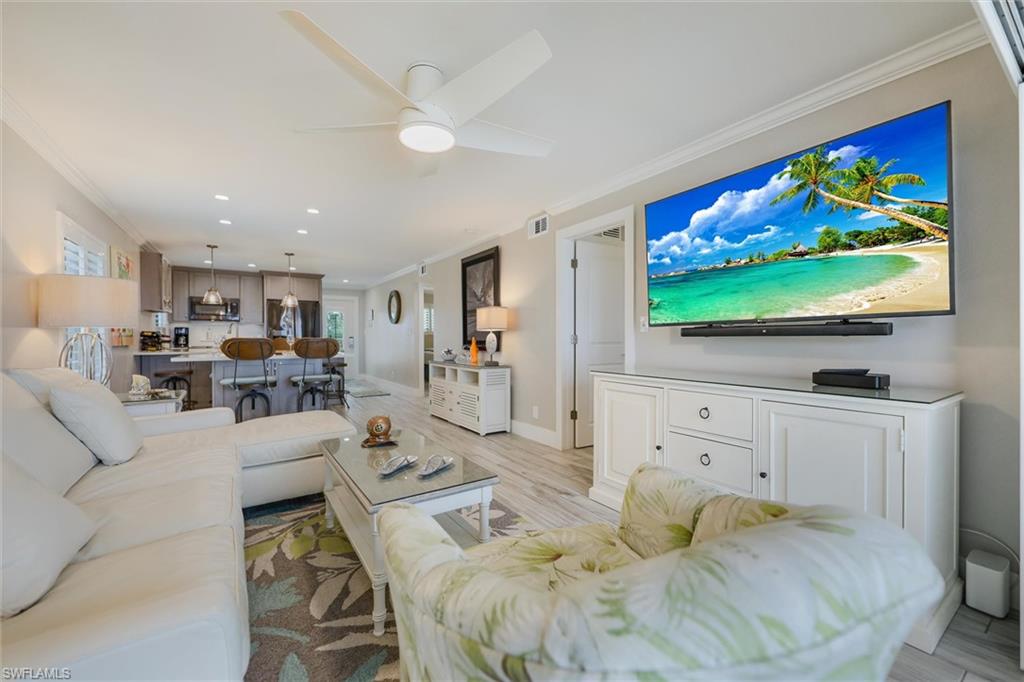 BEACH COTTAGES - Residential