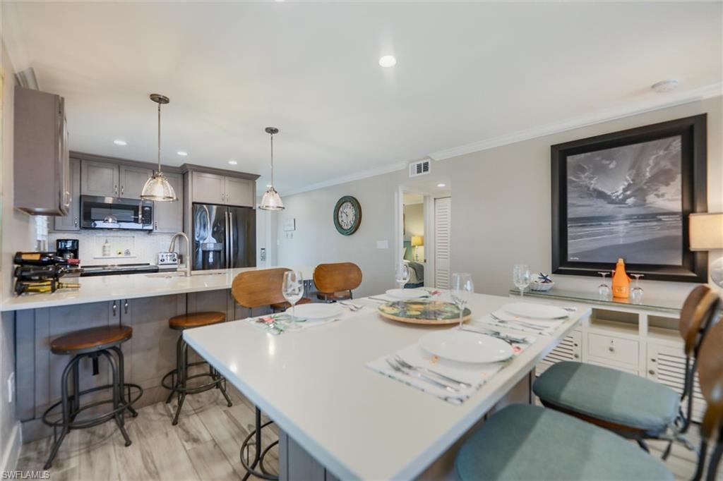 BEACH COTTAGES - Residential