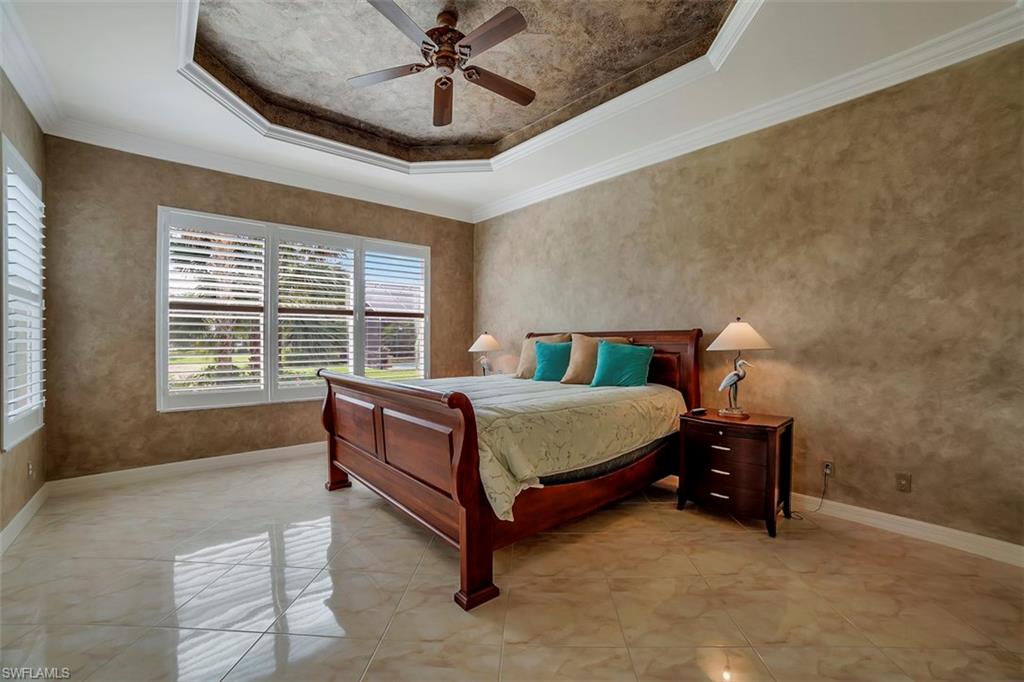 SATURNIA LAKES - Residential