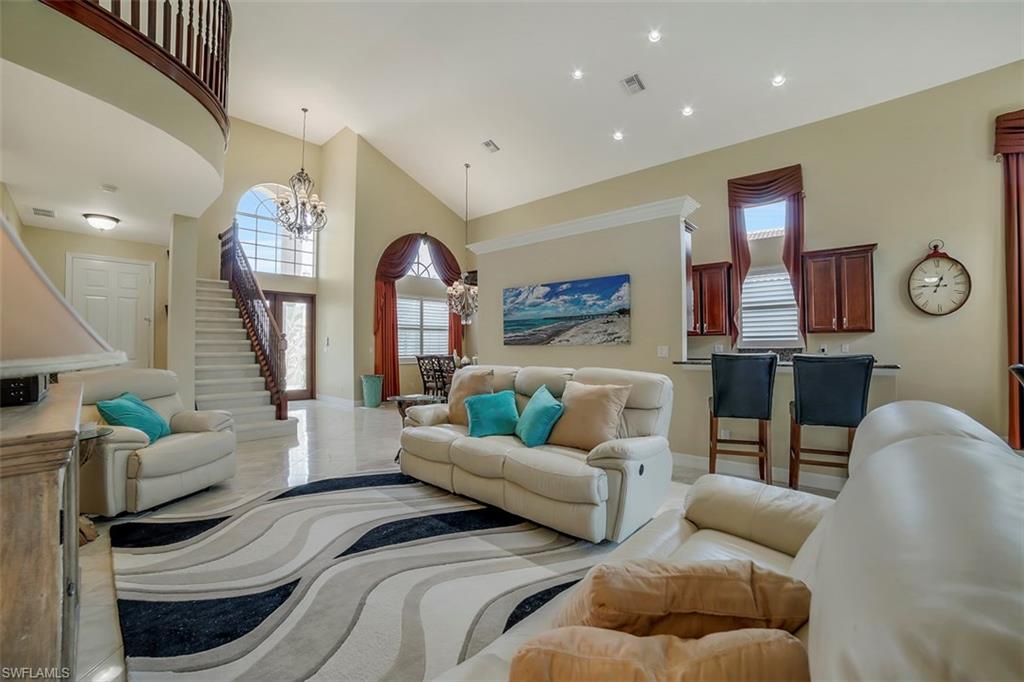 SATURNIA LAKES - Residential