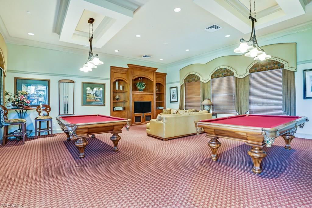 SATURNIA LAKES - Residential