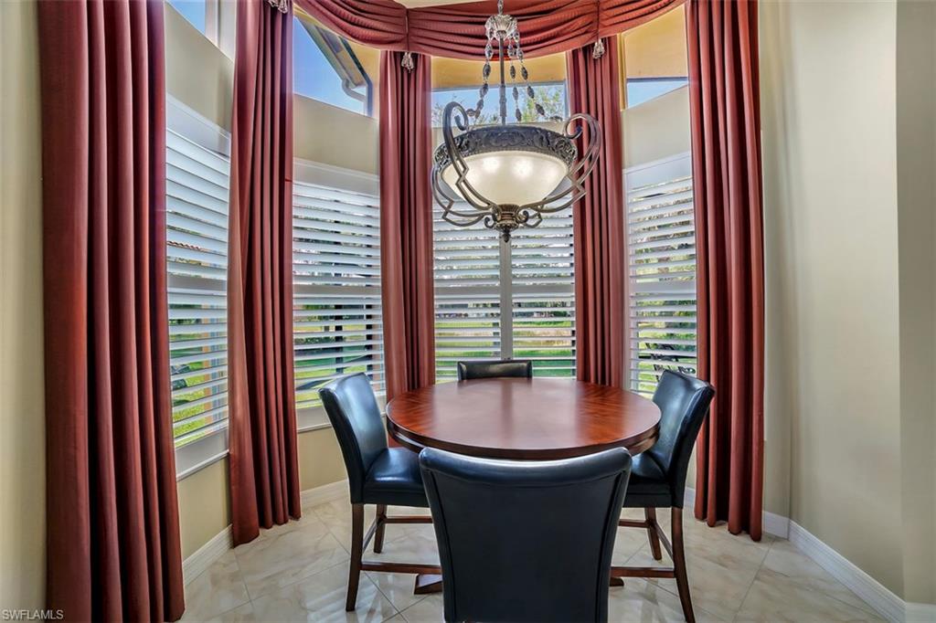 SATURNIA LAKES - Residential